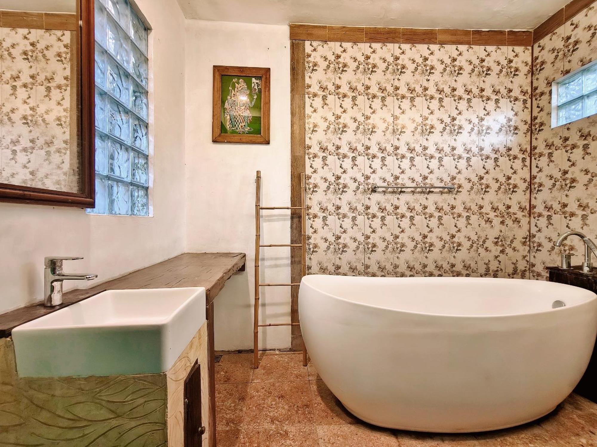 Panda Lumbung Bed & Breakfast Sanur  Ngoại thất bức ảnh
